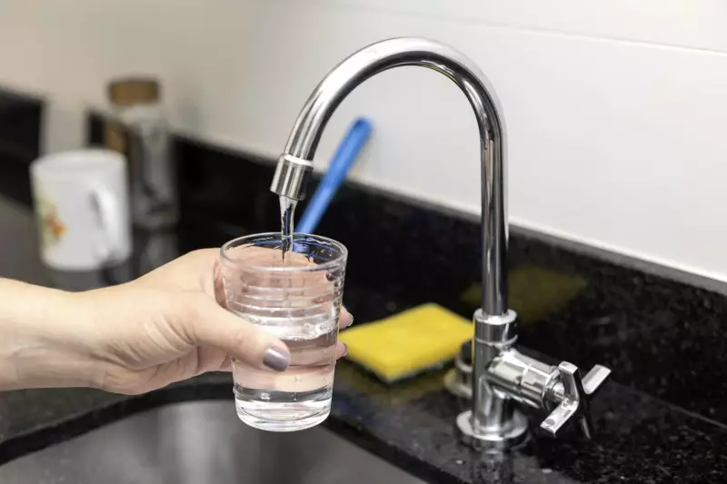 46% dos imóveis na Baixada Santista têm ligação irregular