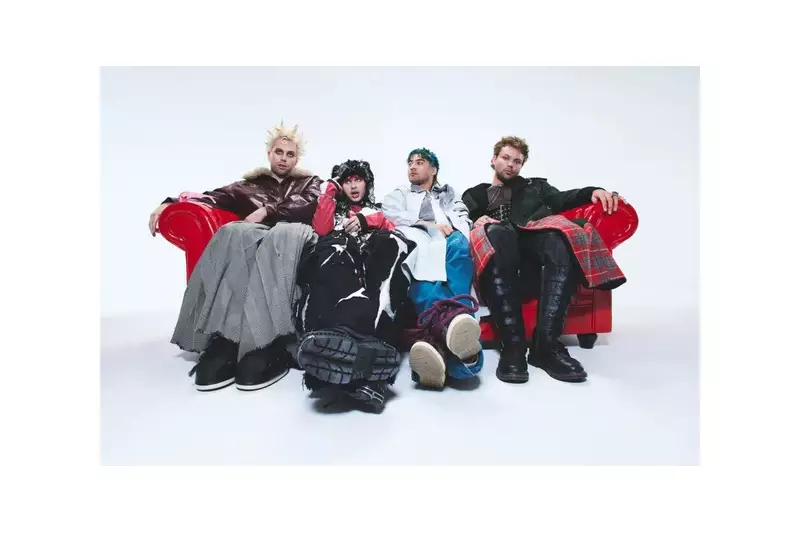 5 Seconds of Summer lança 'EVERYONE'S A STAR!' com nova pegada pop-punk