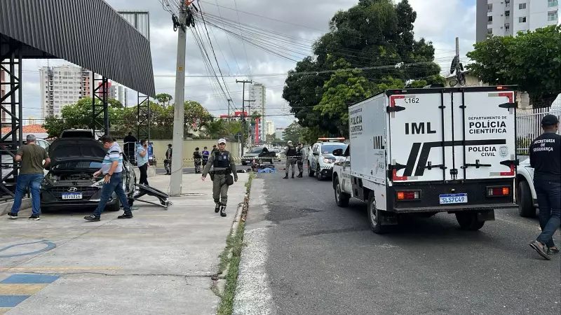 Acidente na Zona Leste de Teresina deixa dois em estado grave e interdita avenida