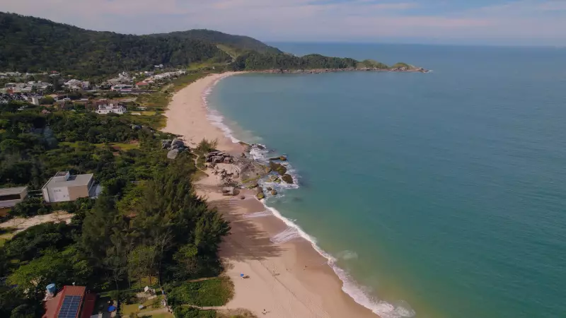 Balneário Camboriú vive maior Natal da história com investimento recorde