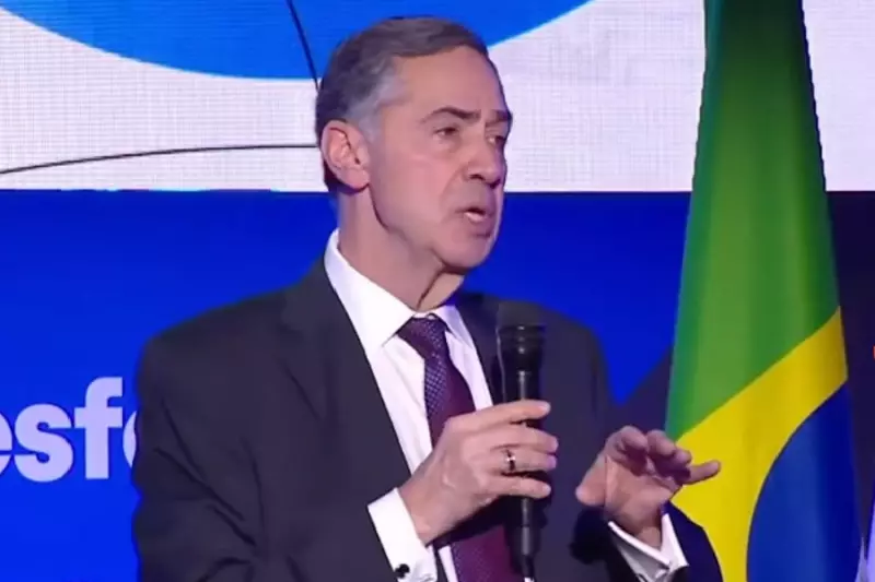 Barroso estreia na COP30 como analista climático e defende união