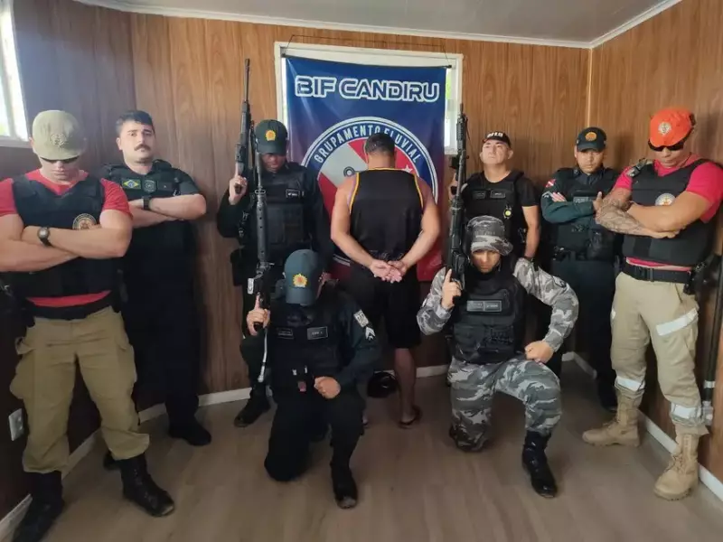 Base Fluvial prende suspeito por tráfico em ferry boat no Pará