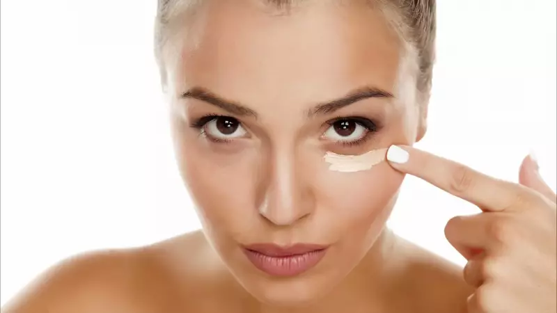 Beleza skin-first domina verão com foco em proteção e rotinas leves