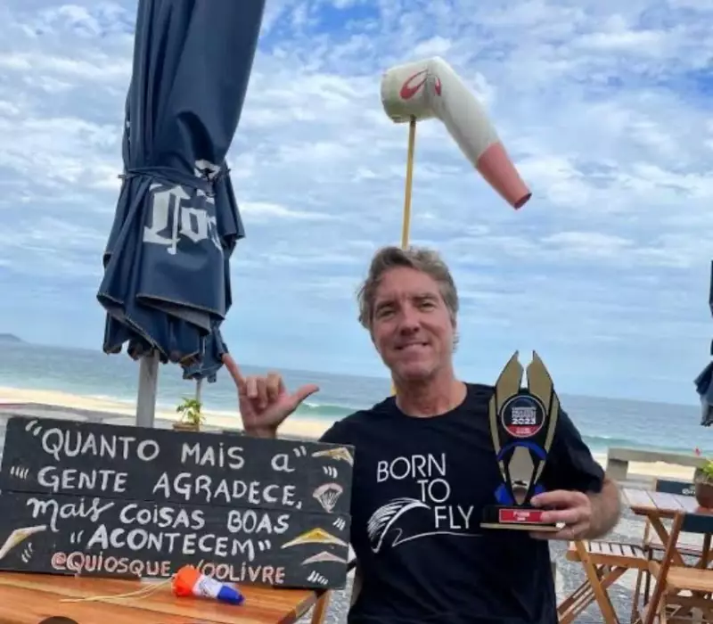 Bicampeão de asa delta Philip Haegler morre em acidente na Pedra da Gávea