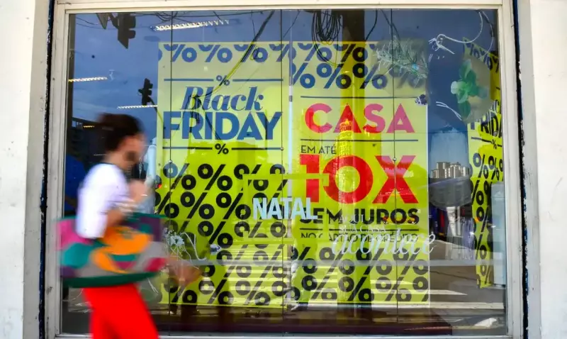 Black Friday 2025 impulsiona vendas em 7,6% na primeira quinzena