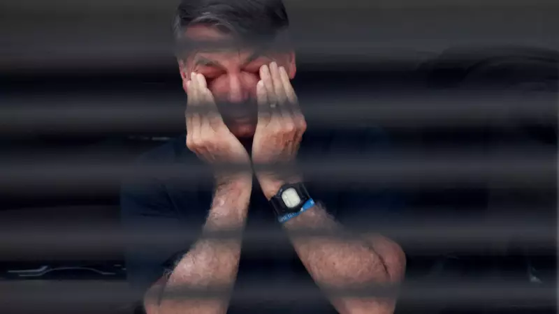 Bolsonaro completa 100 dias de prisão domiciliar sob temor de Papuda