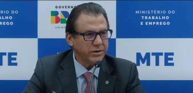 Caged fraco pressiona Selic, mas BC mantém juros em 15% ao ano