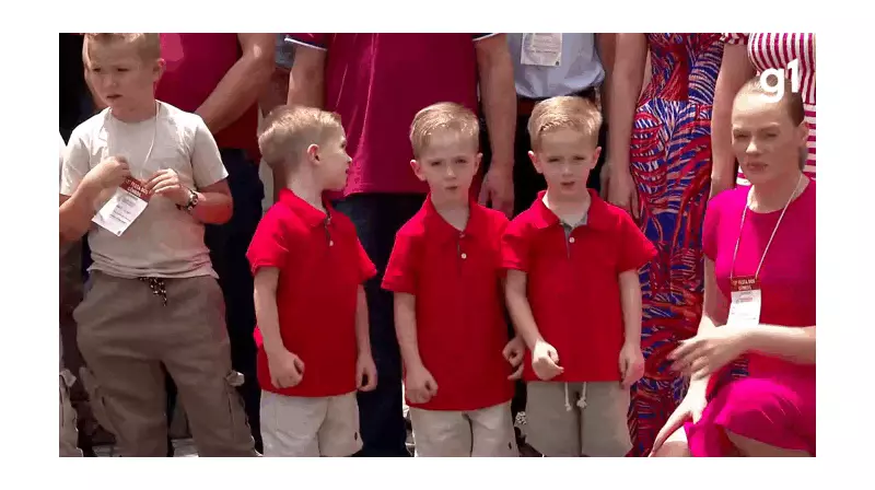 Capital Mundial dos Gêmeos reúne mais de 100 pares em festa tradicional