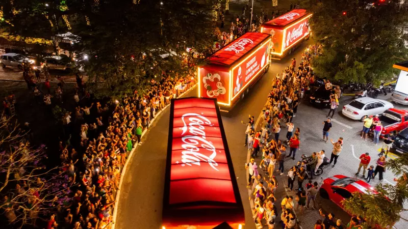 Caravana de Natal da Coca-Cola percorre cidades de SP em novembro