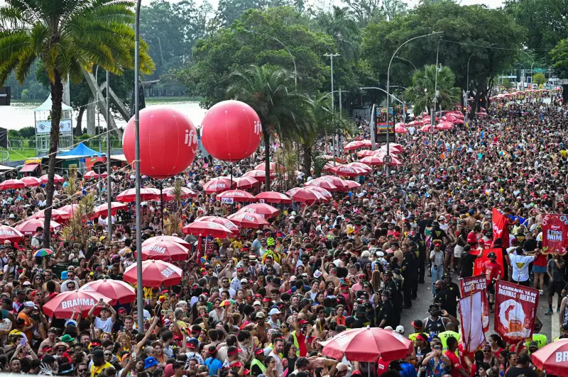 Carnaval 2026 em SP: Blocos de Rua Podem Receber Até R$ 25 Mil - Inscrições Abertas!