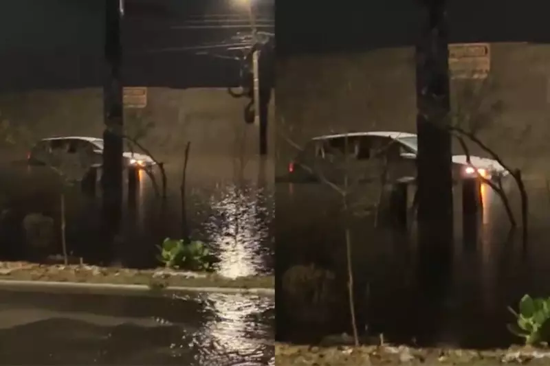 Chuva de 86 mm inunda Teresina e deixa carro preso no Promorar
