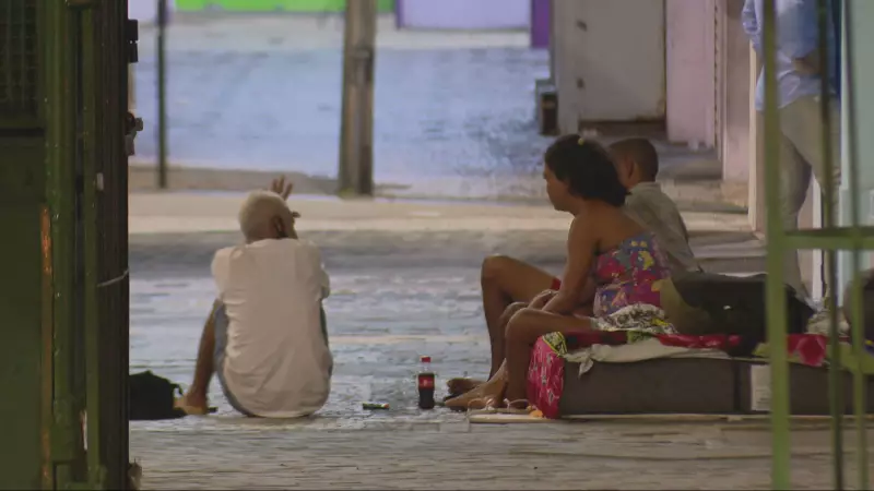 Câmara de BH aprova programa 'De volta para Minha Terra' para pessoas em situação de rua