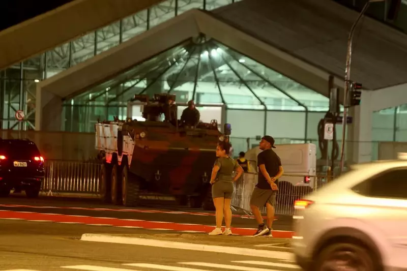 COP-30: Helicóptero causa estragos e Belém recebe tanques nas ruas | G1 Pará