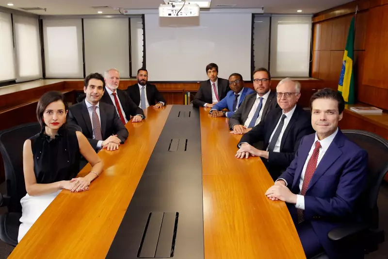 Copom mantém Selic em 15,75%: entenda o que significa para seu bolso