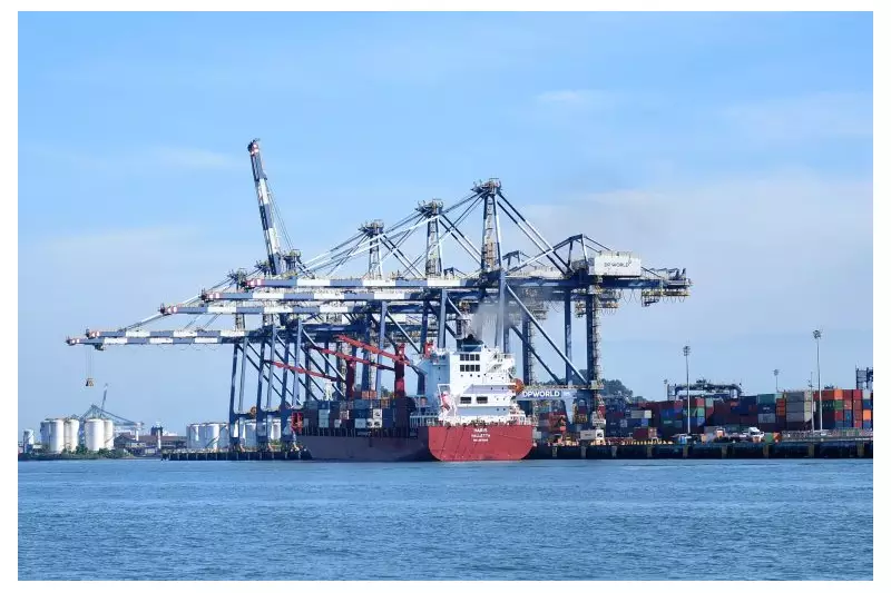 Deputado pressiona TCU por leilão amplo no Porto de Santos