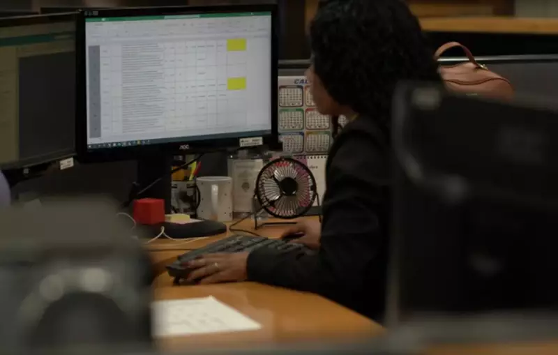 Desigualdade Persiste: Mulheres Recebem 21% Menos que Homens no Setor Privado Brasileiro