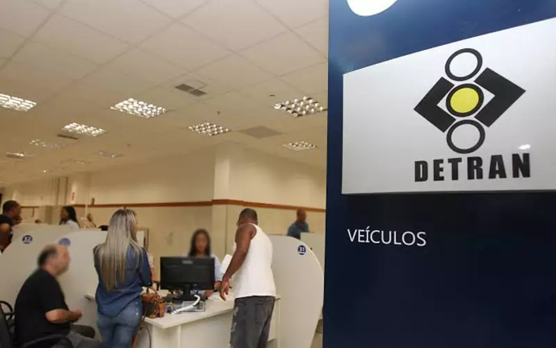 Detran-BA abre guerra interna contra irregularidades: servidores na mira em processos disciplinares