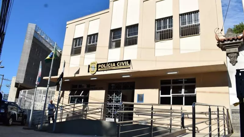 Engenheiro de 40 anos preso por abusar de crianças por mais de 10 anos no ES