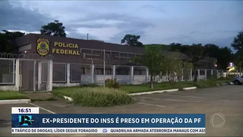 Ex-presidente do INSS preso em operação contra fraudes na previdência