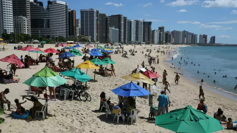 Feriados 2025: Últimas folgas do ano e calendário completo para 2026