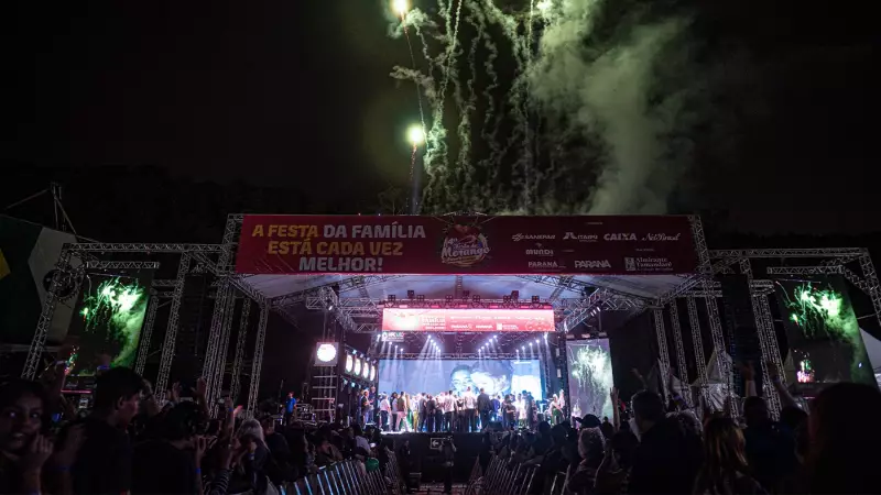 Festa do Morango em Almirante Tamandaré Atrai Multidão e Aquece Economia Local