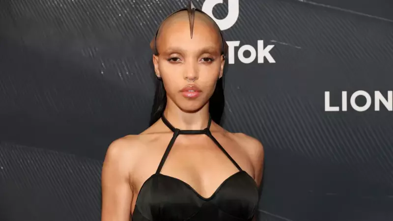 FKA Twigs lança 'EUSEXUA Afterglow' com 11 faixas inéditas e feat com Pinkpantheress