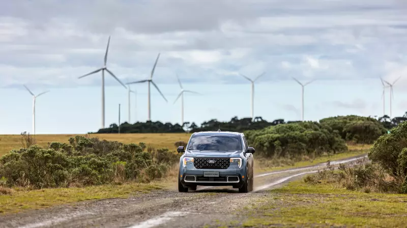 Ford Maverick híbrida chega ao Brasil com novidades e tração integral