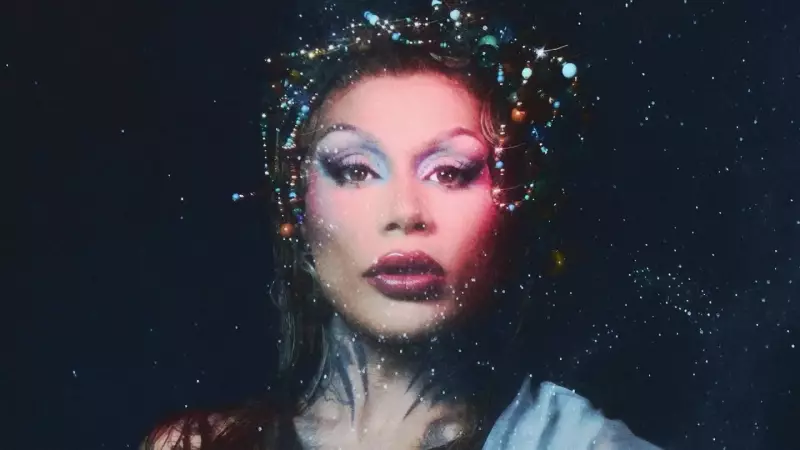 Grag Queen Revela Capa do Álbum 'Cósmica' e Libera Trecho Inédito de 'Fantoches' - Veja os Detalhes!