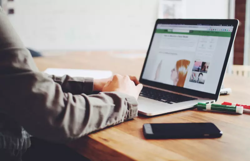 Home office recua para 7,9% em 2024 após dois anos de queda no Brasil