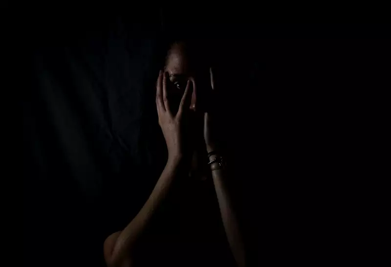 Homem é preso após tentativa de agressão a funcionárias de bar em Brasília: caso choca clientes