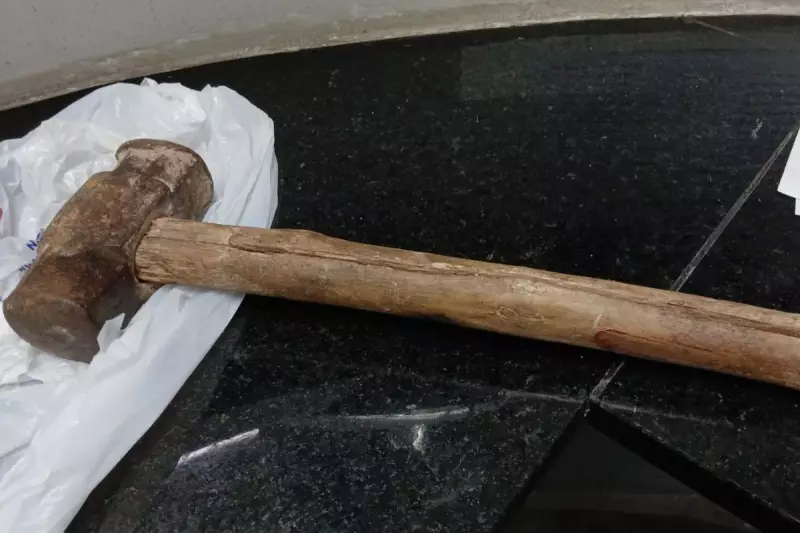 Homem agride ex-companheira com marreta em Nazaré Paulista