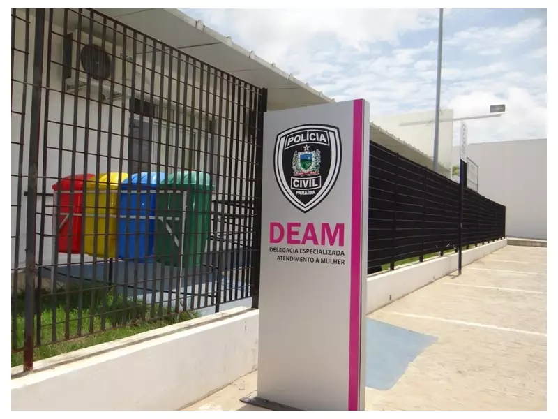 Homem de 32 anos preso por ameaçar e destruir celular da ex-mulher em João Pessoa