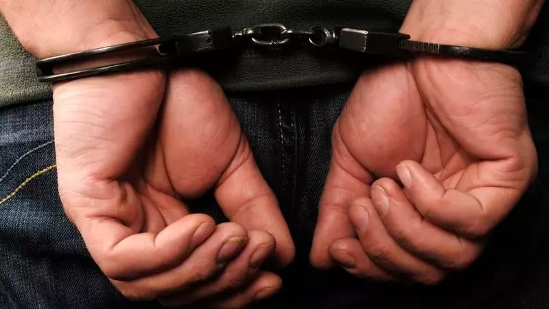 Homem preso por agredir tia e avó de 76 anos acamada em Pedra Azul