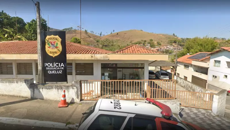 Homicídio a Tiros Abala a Cidade de Queluz: Polícia Investiga Crime Violento