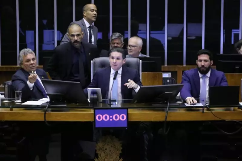 Hugo Motta acusa governo Lula de desinformar sobre PL Antifacção