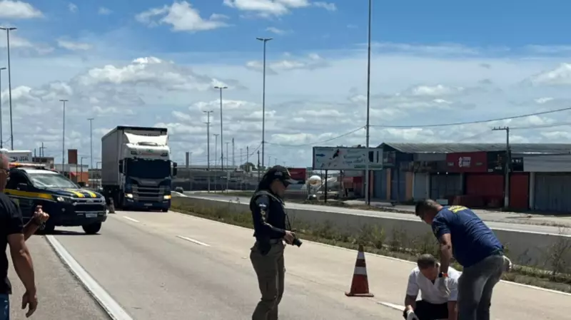 Idosa de 76 anos morre atropelada na BR-232 em Bezerros