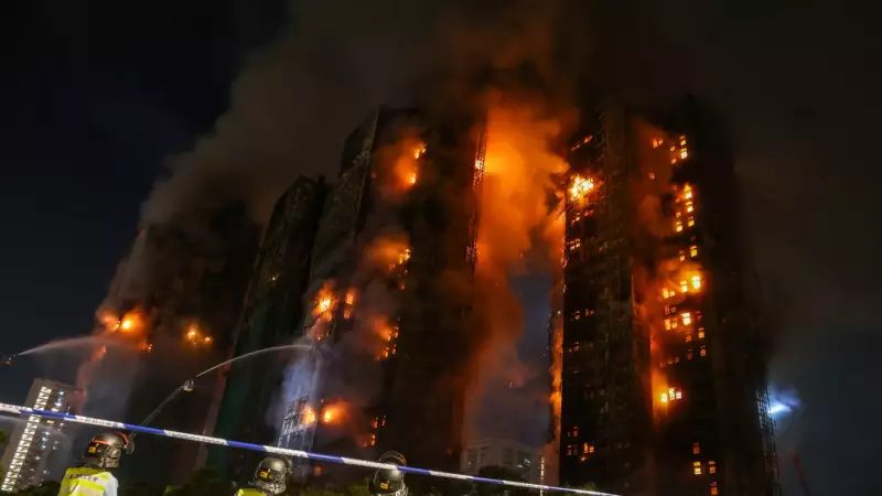 Incêndio em Hong Kong mata 128 e expõe falhas em alarmes