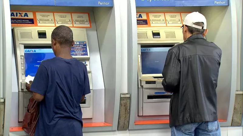 INSS e Caixa suspendem seguro do crédito consignado para aposentados