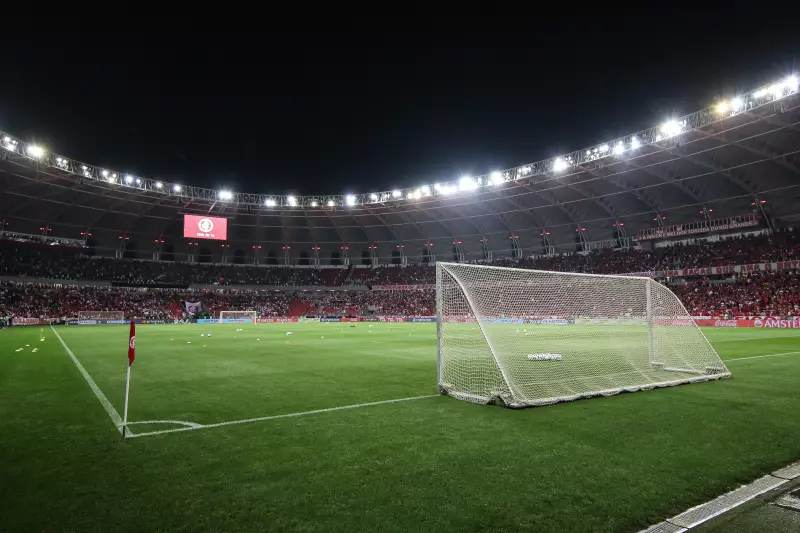 Internacional x Santos: Duelo Crucial pela Permanência no Brasileirão 2025