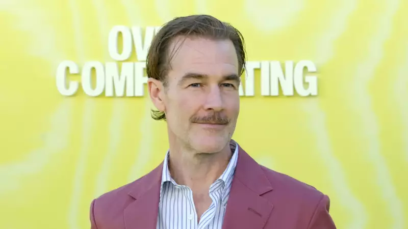 James Van Der Beek leiloa itens de Dawson's Creek contra câncer