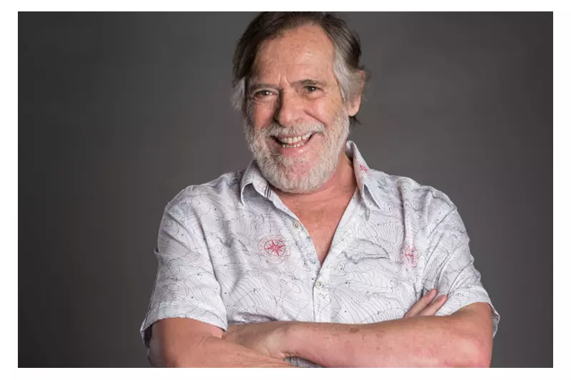 José de Abreu revela intimidade de ex-colega sobre sexo em crítica política