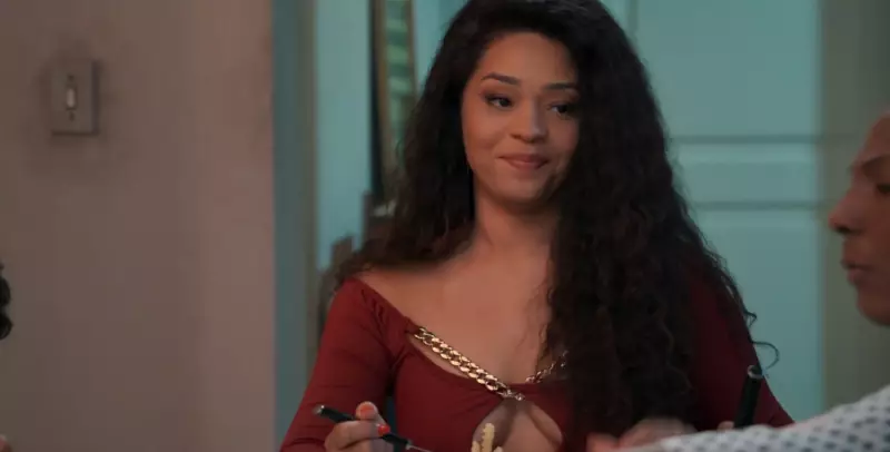 Juliana Alves revela os desafios de viver Alaide, a personagem 'encostada' de Três Graças