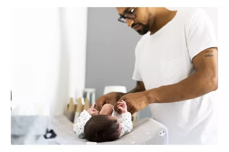 Licença-Paternidade Aumenta: Conheça os Benefícios Comprovados pela Ciência para Pais, Mães e Bebês