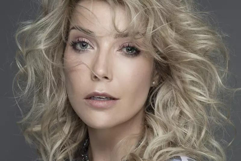 Luiza Possi relata preconceito após conversão ao cristianismo