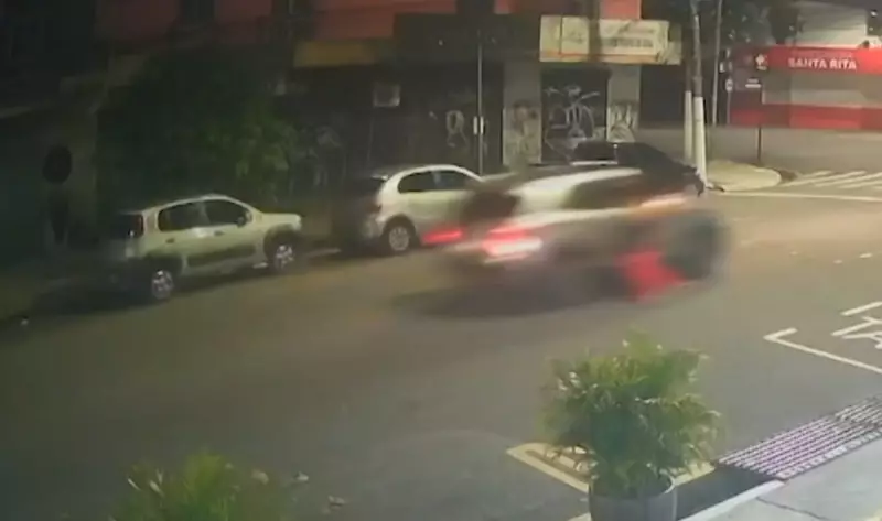 Médico é denunciado por tentativa de feminicídio após arrastar ex-namorada em Belém