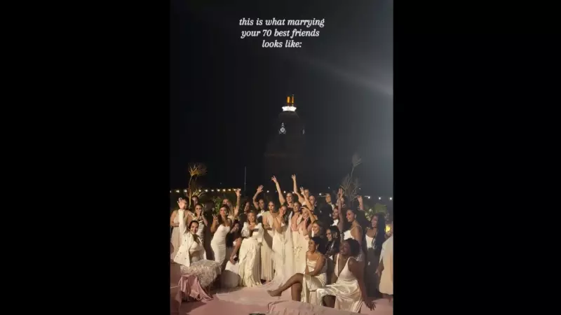 Mulher celebra 40 anos com casamento simbólico para 70 amigas