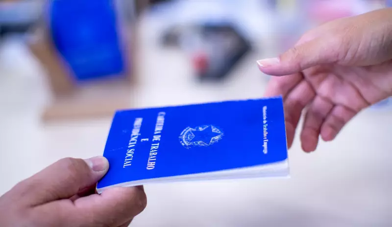 Mutirão oferece 150+ vagas de emprego em Fortaleza