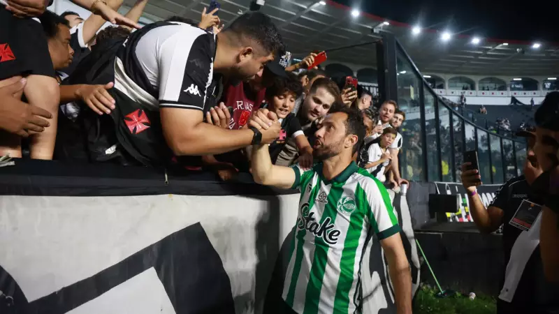 Nenê, aos 44 anos, quebra recorde e decide Juventude sobre Vasco