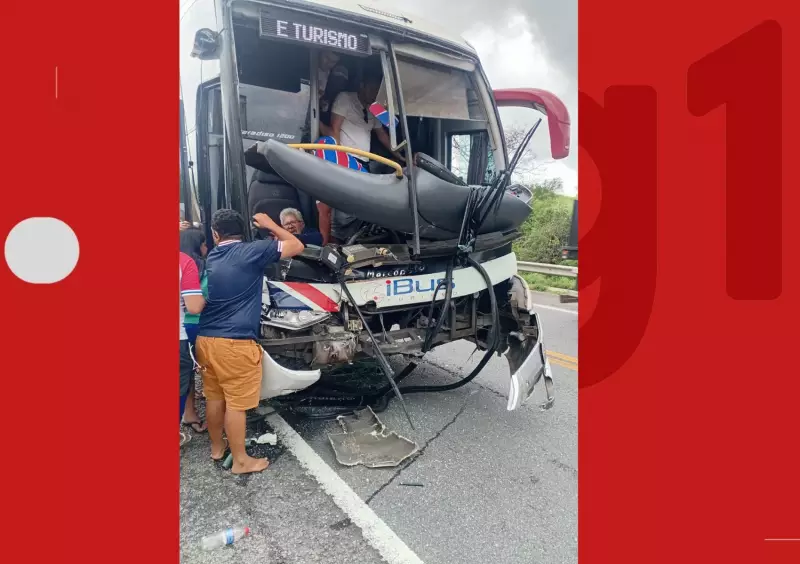 Ônibus com torcida do Fortaleza se acidenta na Bahia: 45 passageiros