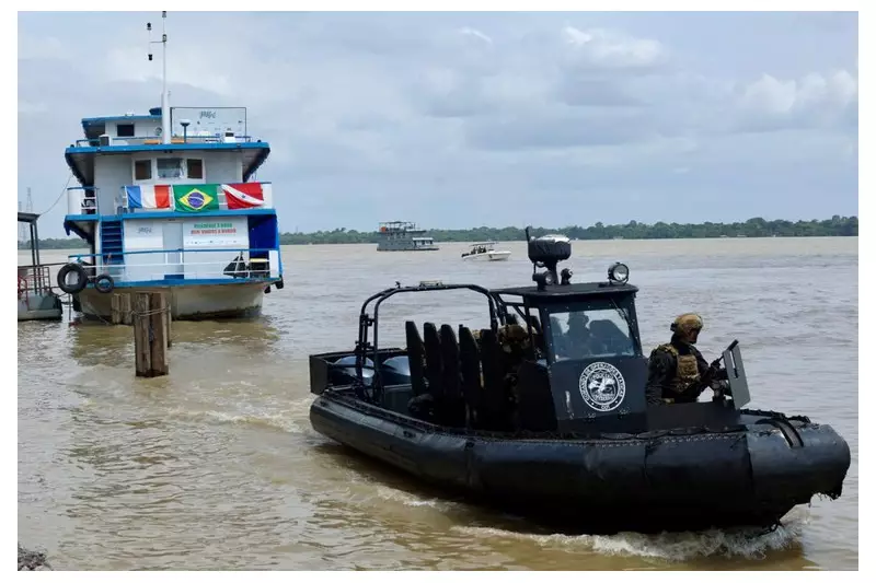 Operação de Segurança Máxima: PF faz varredura antibomba em embarcação que recebeu Macron em Belém